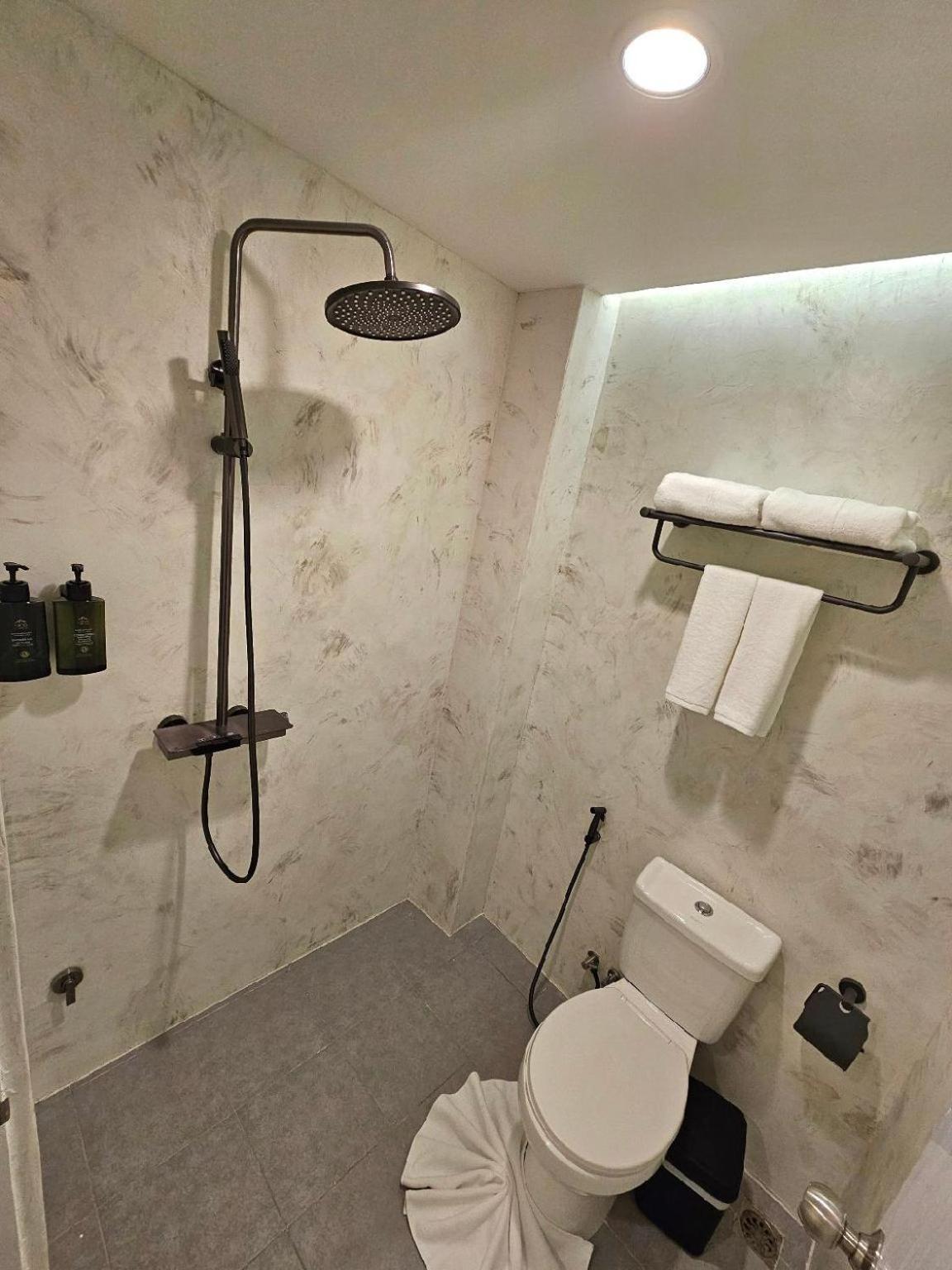 Arawana Express Sukhumvit 22 Lejlighedshotel Bangkok Eksteriør billede